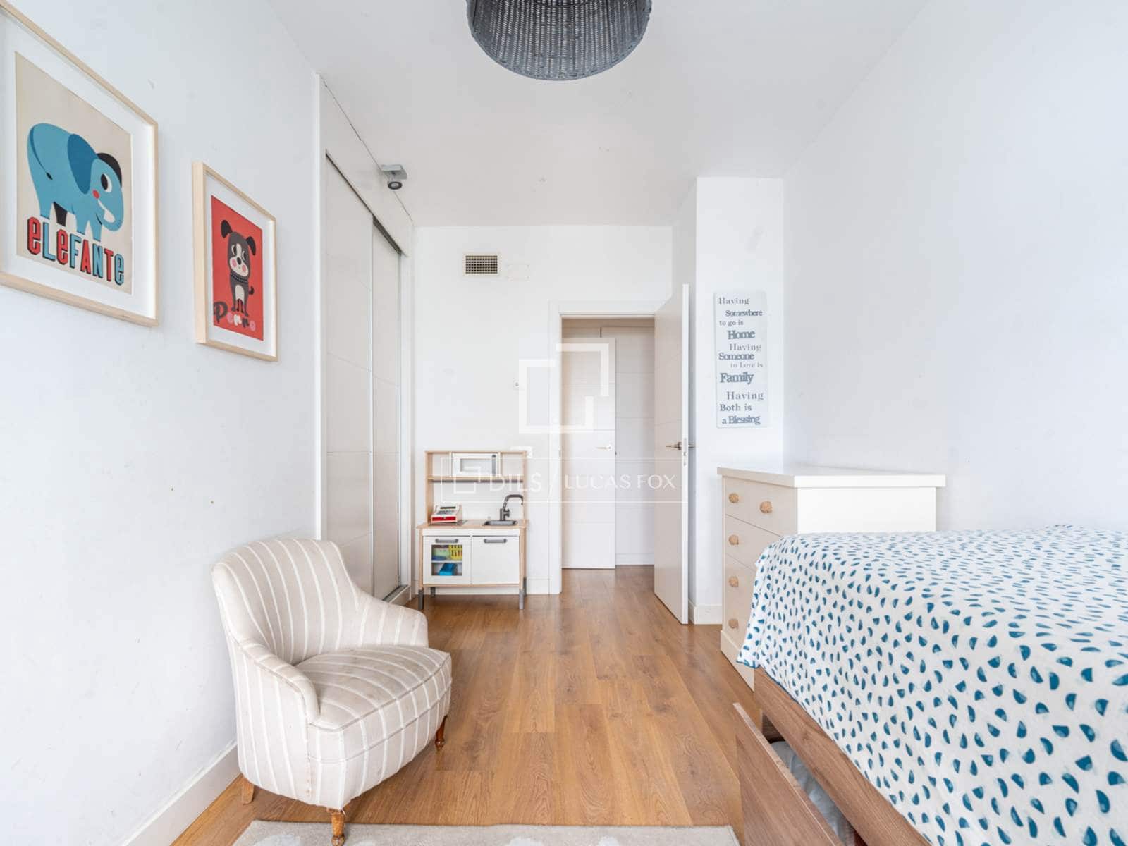 3 bedroom Apartment for sale in Madrid city with pool garage - € 1,187,000 (Ref: 9929769)