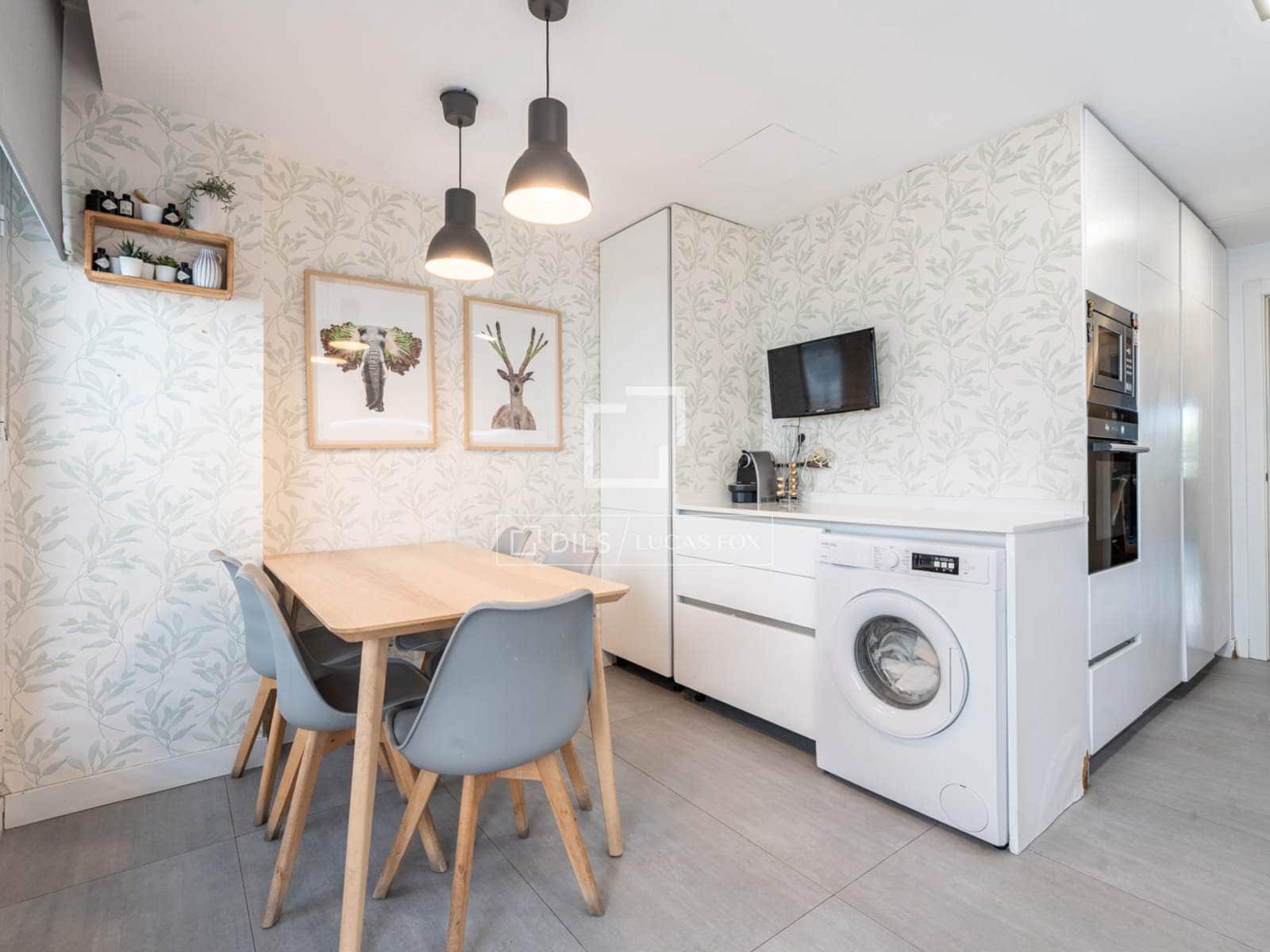 3 bedroom Apartment for sale in Madrid city with pool garage - € 1,187,000 (Ref: 9929769)