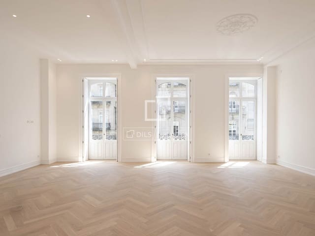 3 slaapkamer Appartement te koop in Vigo - € 1.475.000 (Ref: 9931101)