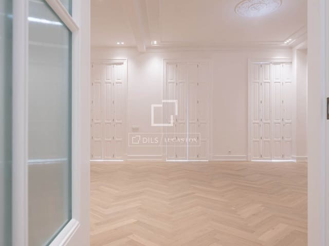 3 slaapkamer Appartement te koop in Vigo - € 1.475.000 (Ref: 9931101)