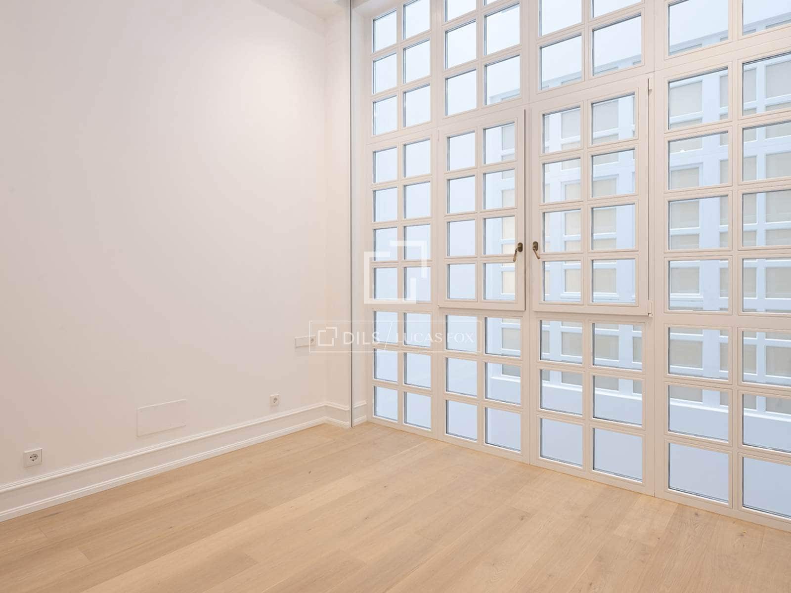 3 bedroom Apartment for sale in Vigo - € 1,475,000 (Ref: 9931101)
