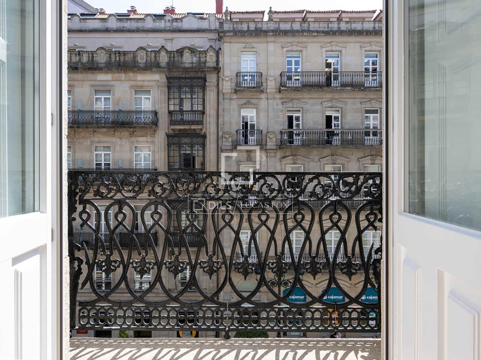 3 bedroom Apartment for sale in Vigo - € 1,475,000 (Ref: 9931101)