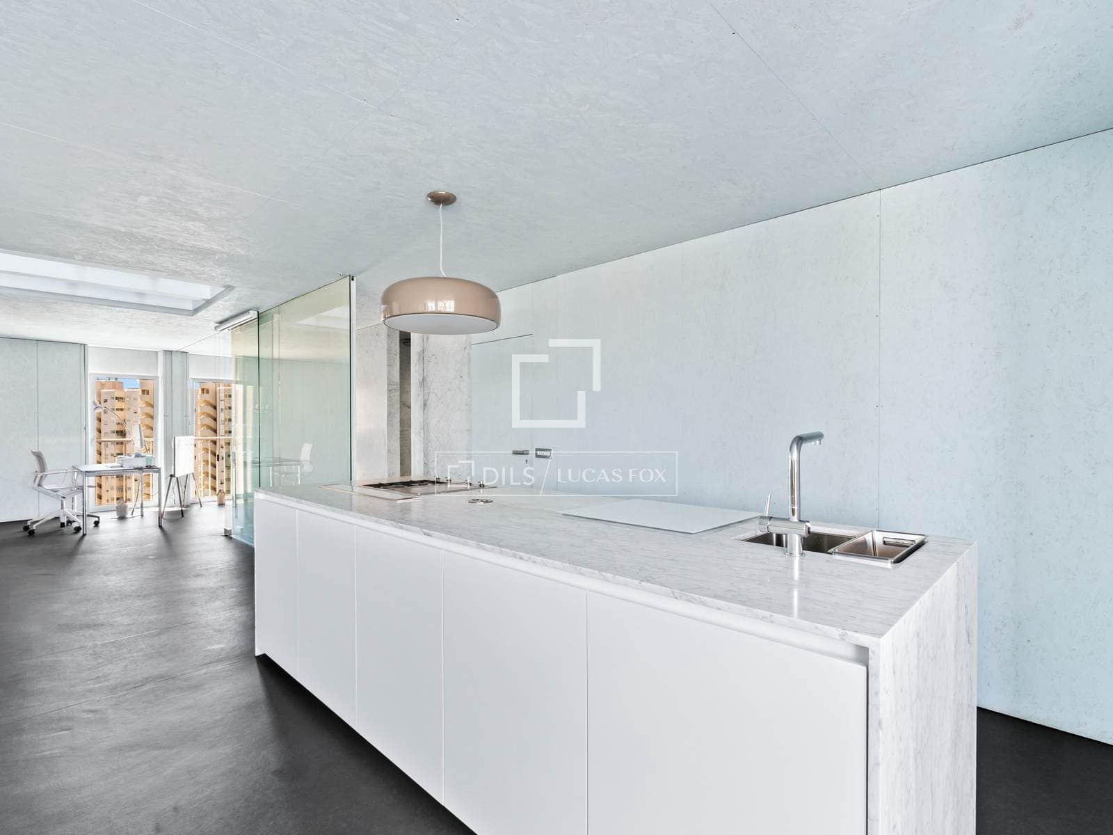 2 bedroom Penthouse for sale in Alicante / Alacant city with pool garage - € 750,000 (Ref: 9932144)