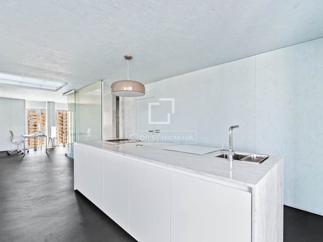 2 soveværelse Penthouse til salg i Alicante by med swimmingpool garage - € 750.000 (Ref: 9932144)
