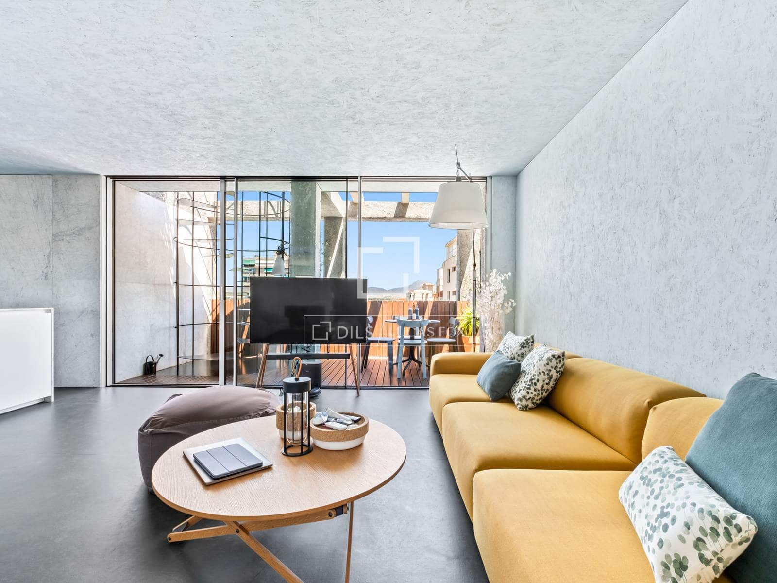 2 bedroom Penthouse for sale in Alicante / Alacant city with pool garage - € 750,000 (Ref: 9932144)