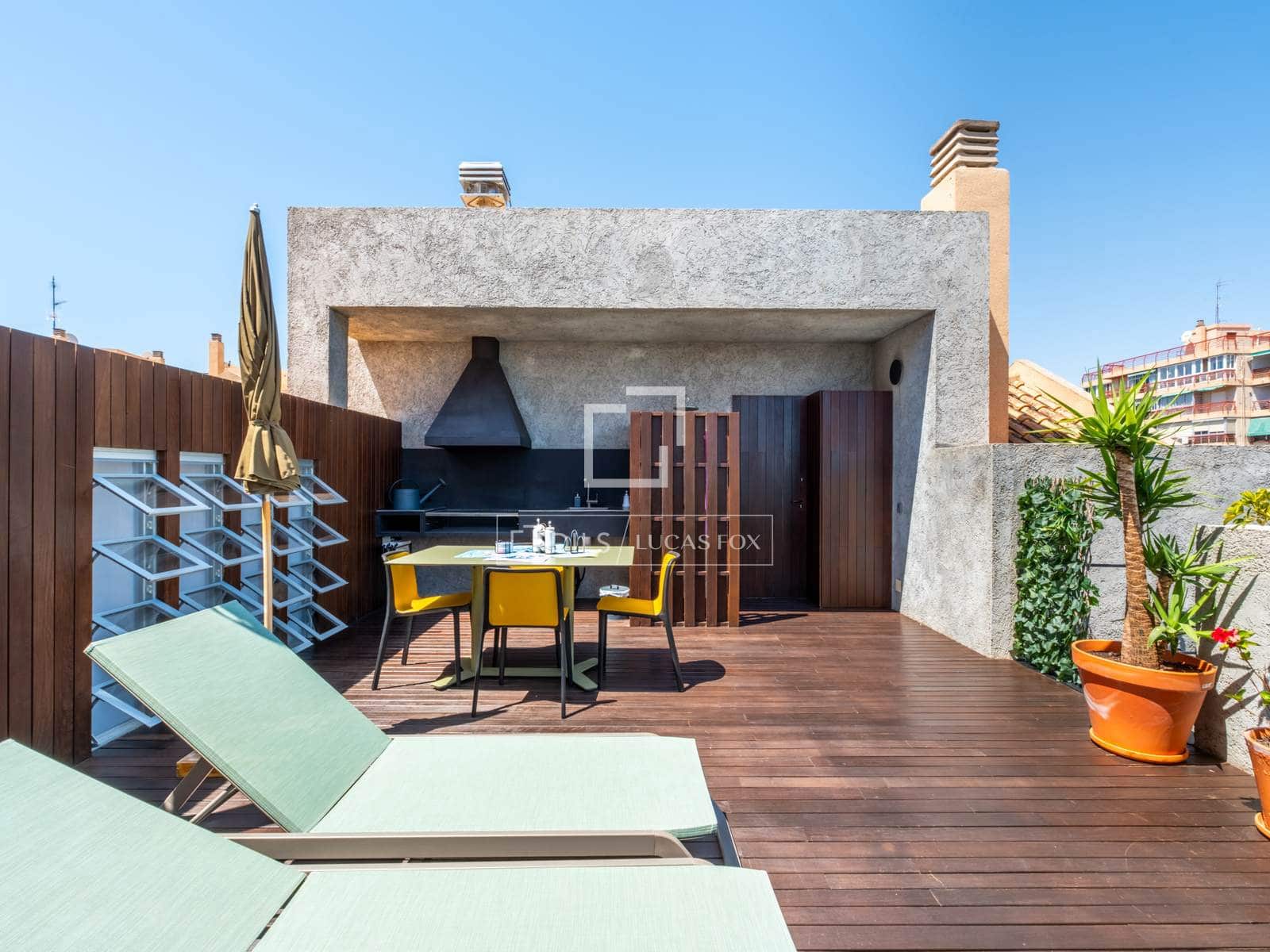 2 bedroom Penthouse for sale in Alicante / Alacant city with pool garage - € 750,000 (Ref: 9932144)