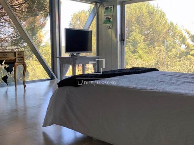 Chalet de 5 habitaciones en Madrid ciudad en alquiler con garaje - 4.500 € (Ref: 9932145)