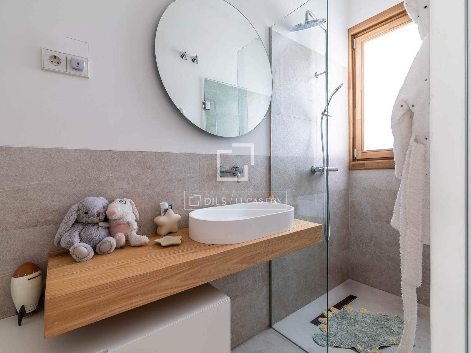 4 bedroom Penthouse for sale in Madrid city with pool garage - € 5,000,000 (Ref: 9932281)