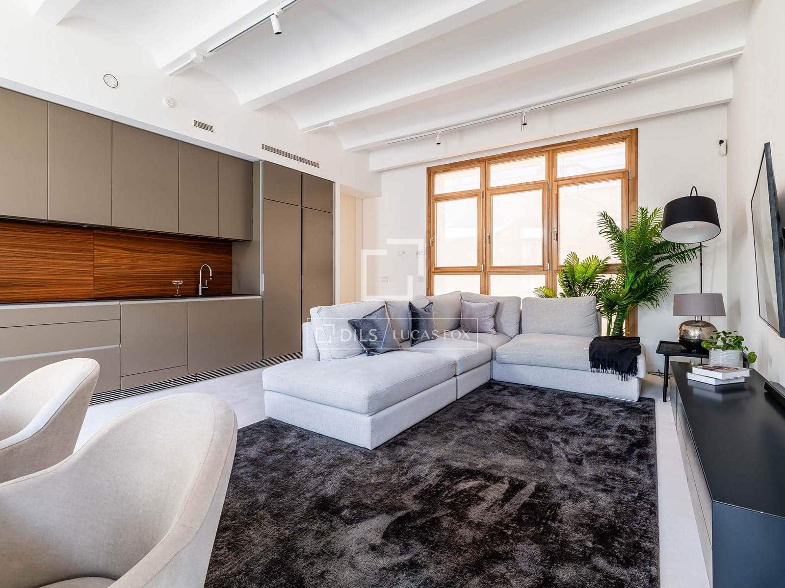 4 bedroom Penthouse for sale in Madrid city with pool garage - € 5,000,000 (Ref: 9932281)