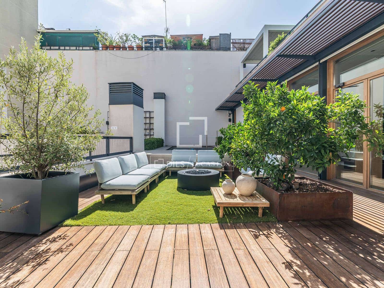 4 bedroom Penthouse for sale in Madrid city with pool garage - € 5,000,000 (Ref: 9932281)