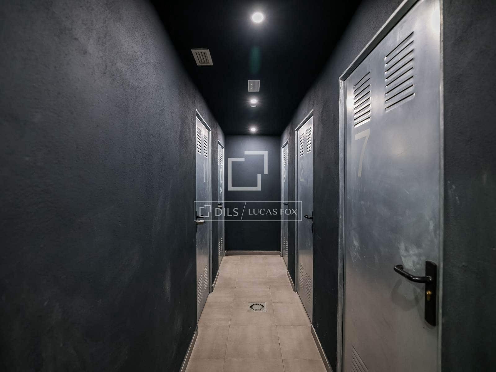 4 bedroom Penthouse for sale in Madrid city with pool garage - € 5,000,000 (Ref: 9932281)