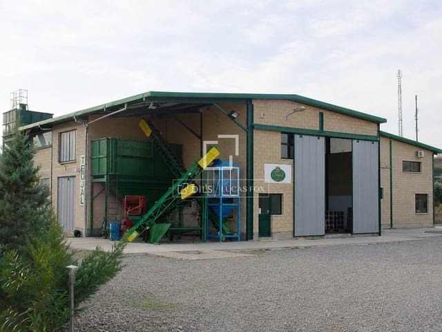Comercial para venda em Oyón / Oion - 4 200 000 € (Ref: 9932282)