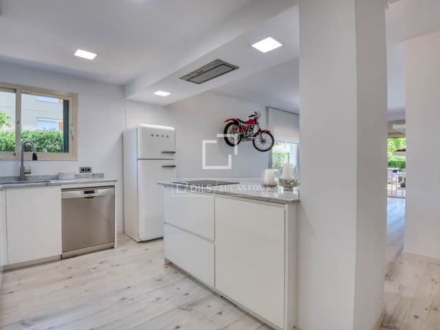 4 soveværelse Lejlighed til salg i Sant Feliu de Guíxols med swimmingpool garage - € 1.400.000 (Ref: 9932381)