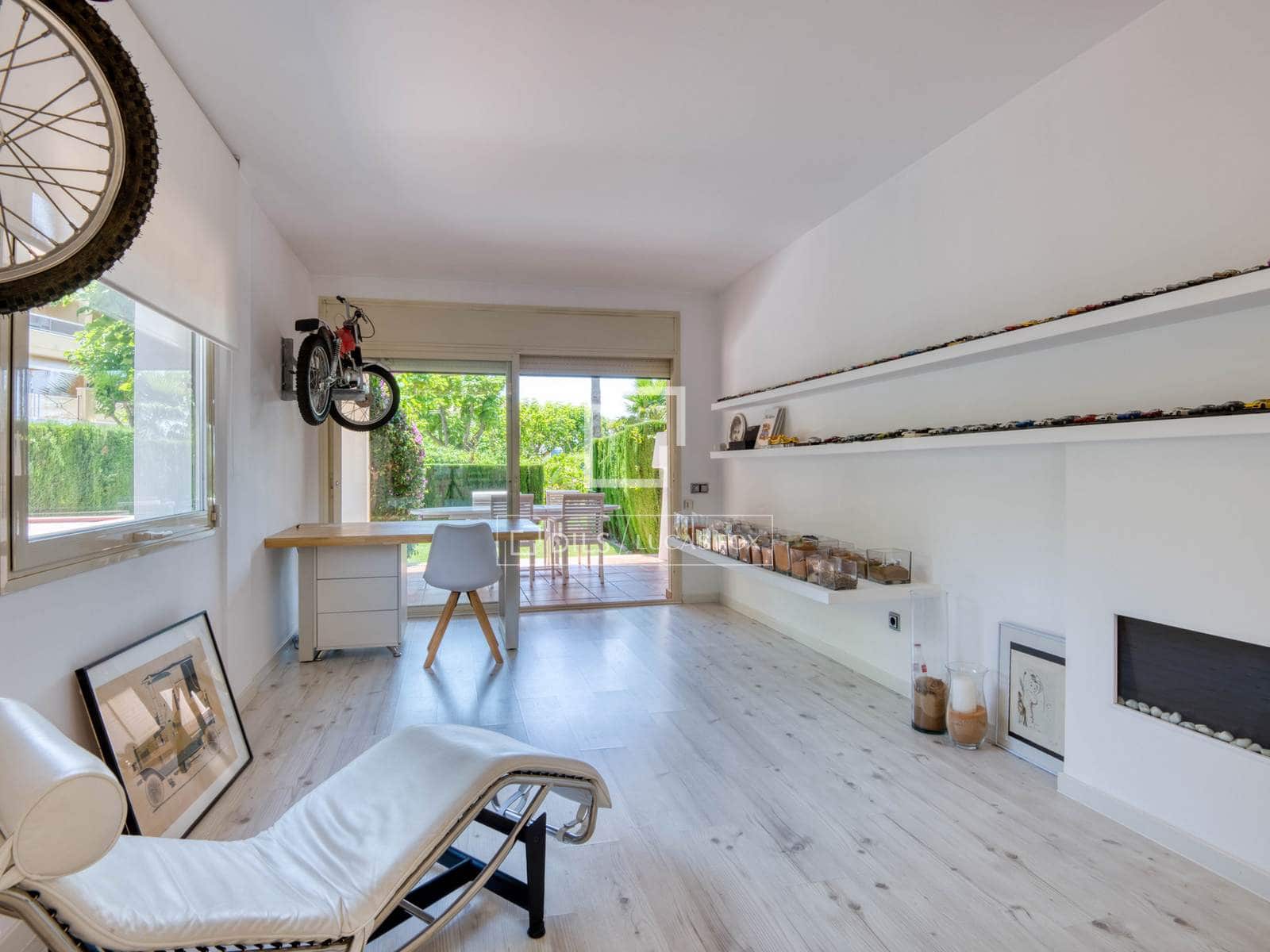 4 soveværelse Lejlighed til salg i Sant Feliu de Guixols med swimmingpool garage - € 1.400.000 (Ref: 9932381)