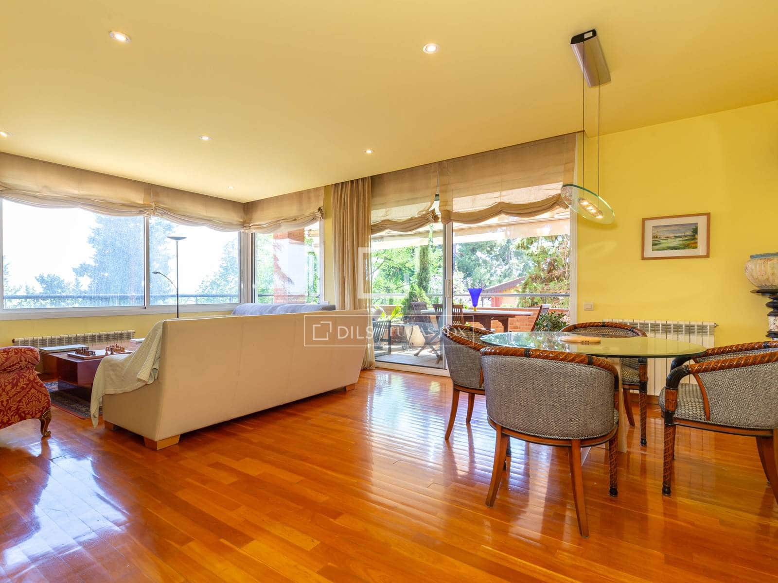 4 chambre Appartement à vendre à Esplugues de Llobregat avec piscine garage - 1 150 000 € (Ref: 9932383)