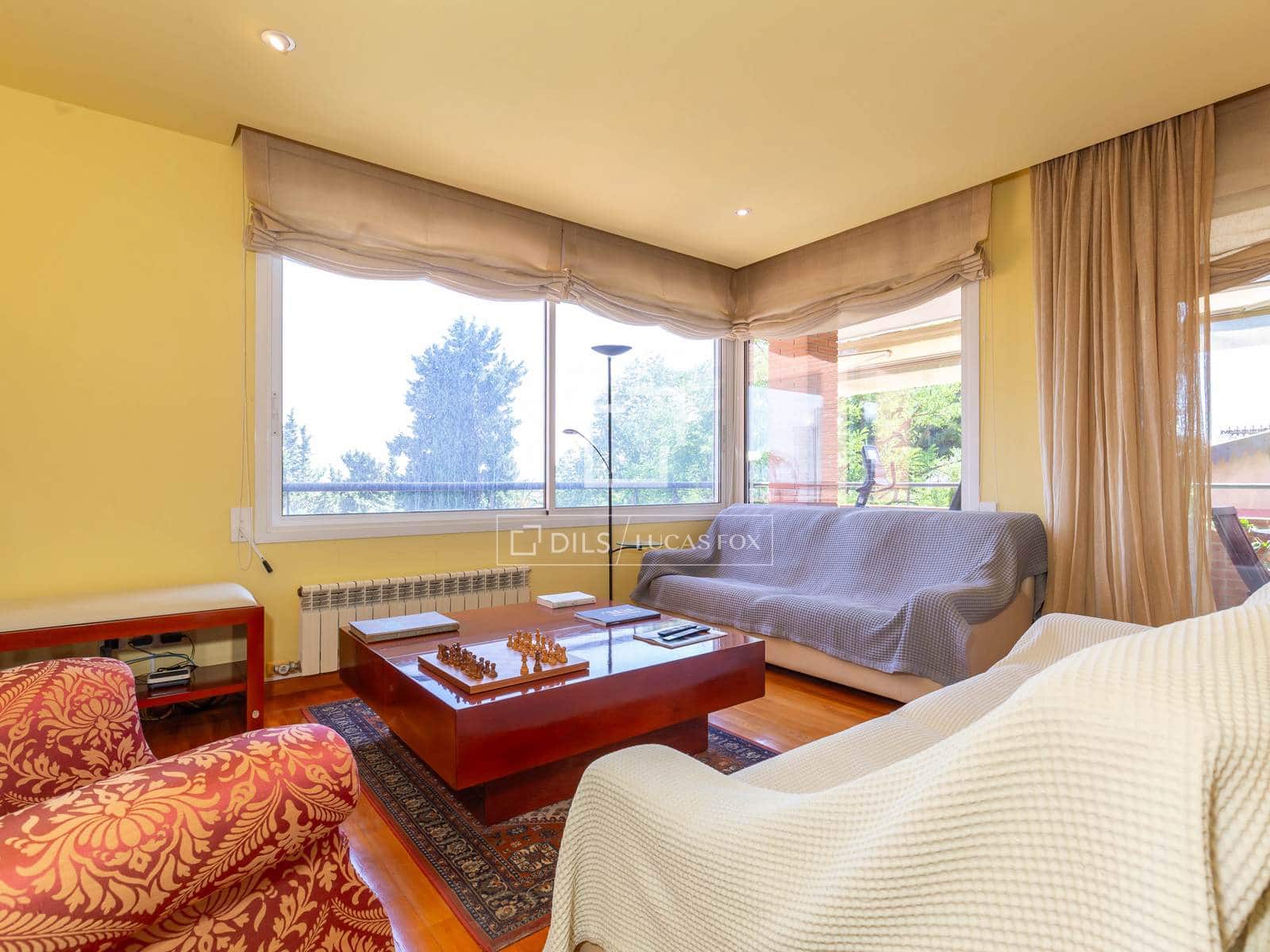 4 chambre Appartement à vendre à Esplugues de Llobregat avec piscine garage - 1 150 000 € (Ref: 9932383)