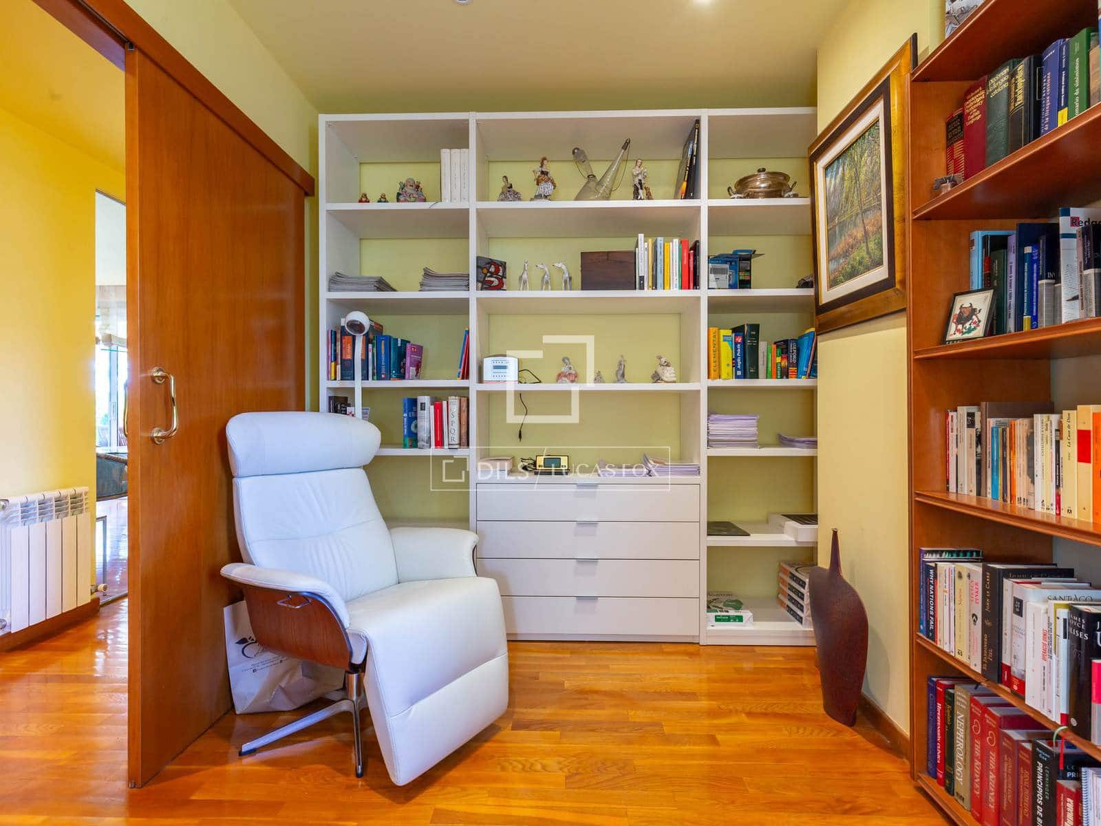 4 chambre Appartement à vendre à Esplugues de Llobregat avec piscine garage - 1 150 000 € (Ref: 9932383)