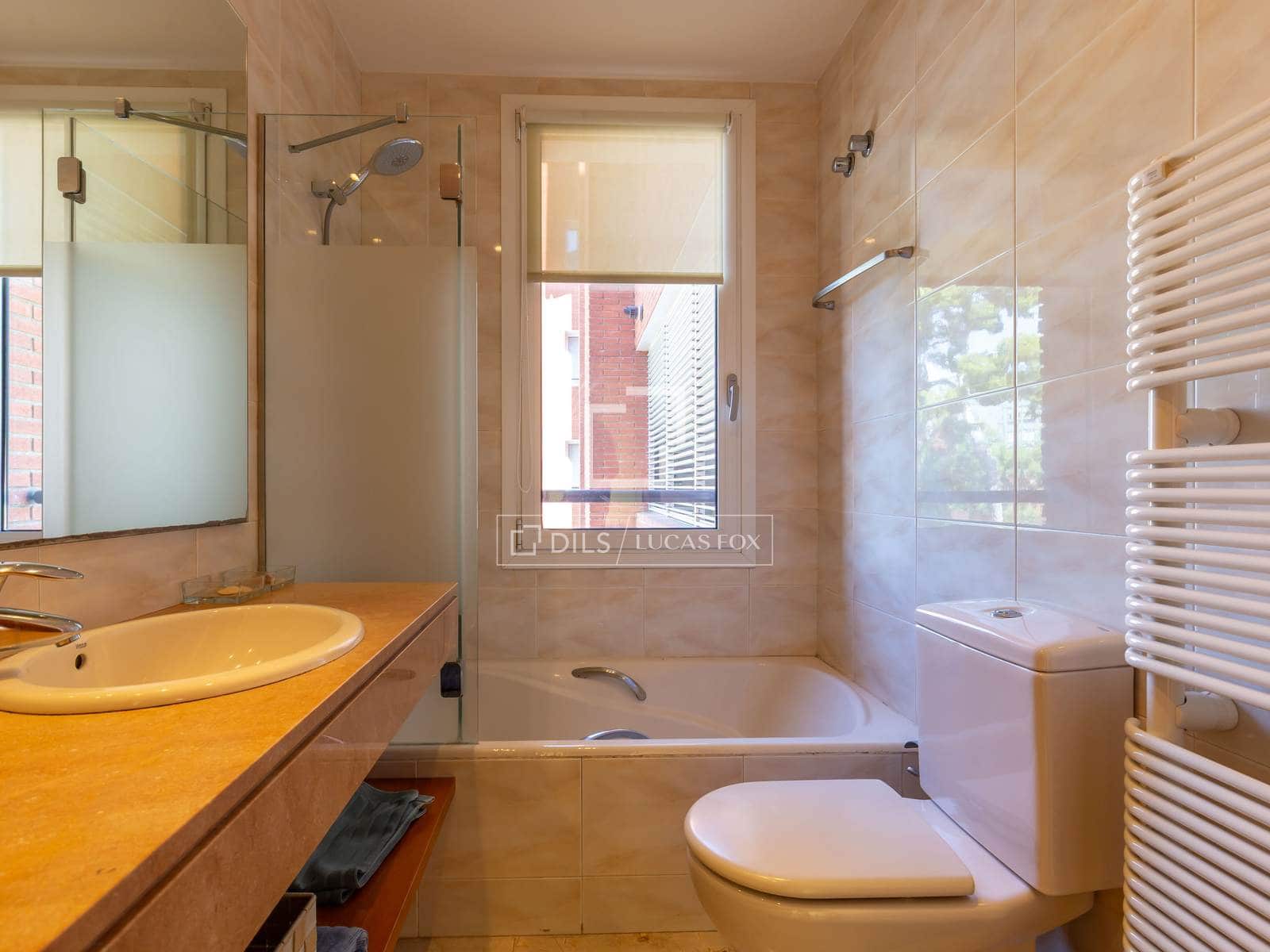 4 chambre Appartement à vendre à Esplugues de Llobregat avec piscine garage - 1 150 000 € (Ref: 9932383)