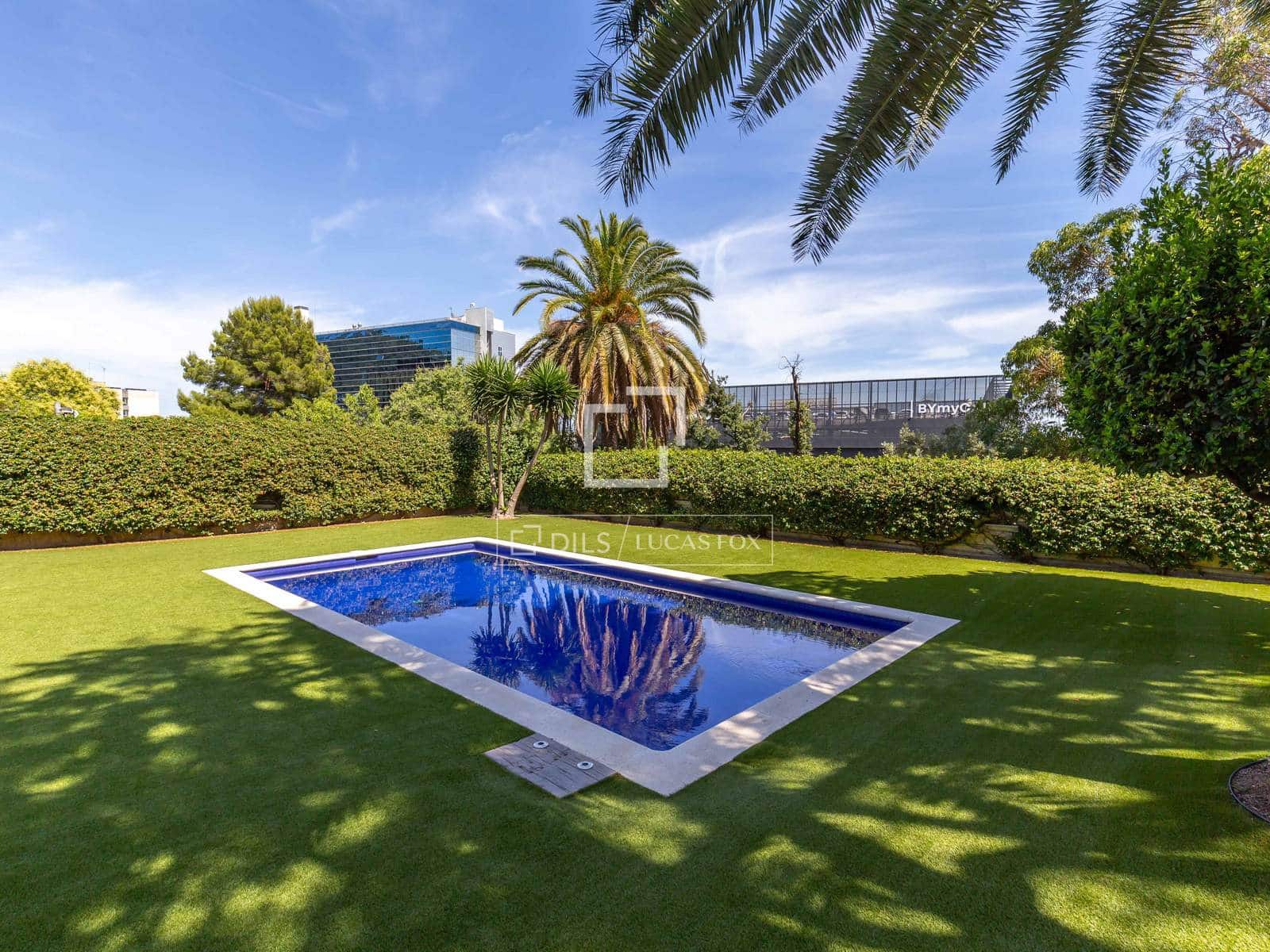 4 chambre Appartement à vendre à Esplugues de Llobregat avec piscine garage - 1 150 000 € (Ref: 9932383)