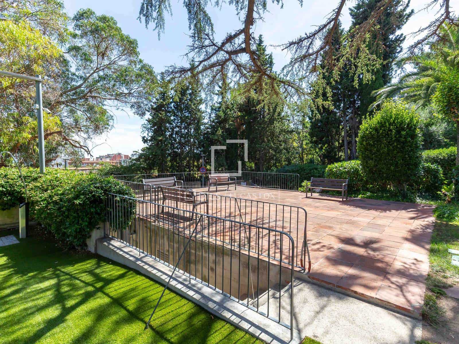 4 chambre Appartement à vendre à Esplugues de Llobregat avec piscine garage - 1 150 000 € (Ref: 9932383)