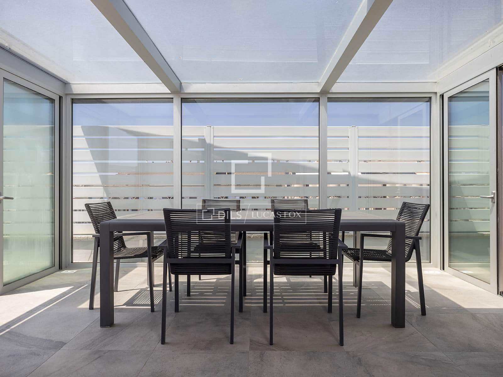 3 makuuhuone Kattohuoneisto vuokrattavana paikassa Barcelona kaupunki - 3 000 € (Ref: 9932385)