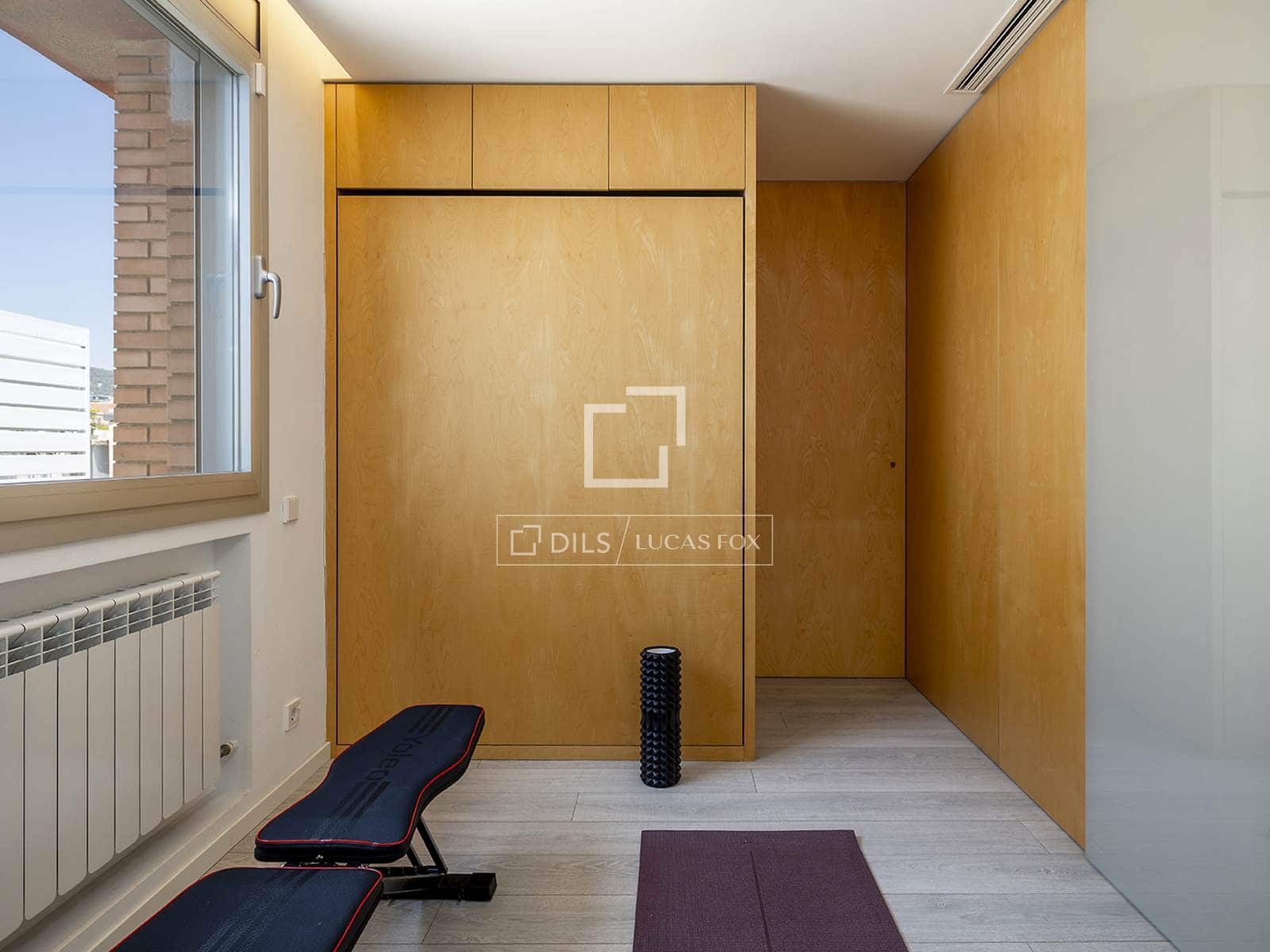 3 makuuhuone Kattohuoneisto vuokrattavana paikassa Barcelona kaupunki - 3 000 € (Ref: 9932385)