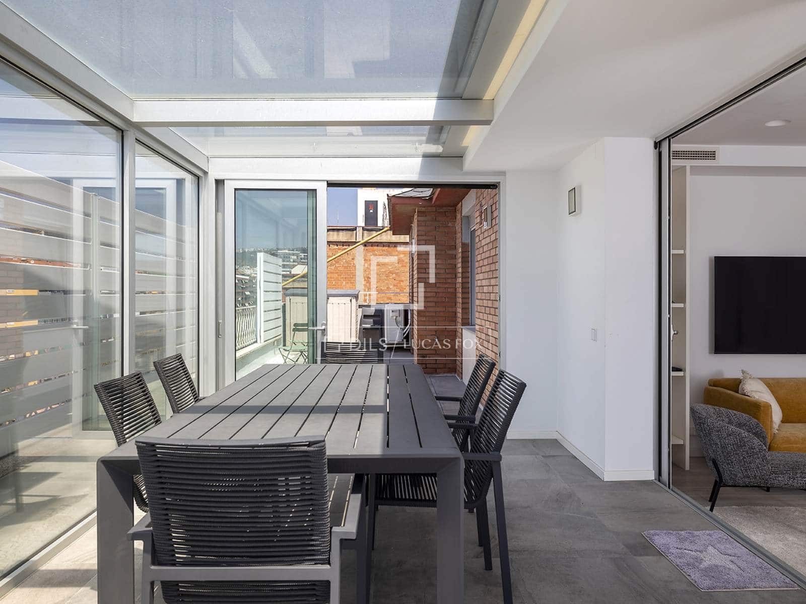 3 makuuhuone Kattohuoneisto vuokrattavana paikassa Barcelona kaupunki - 3 000 € (Ref: 9932385)