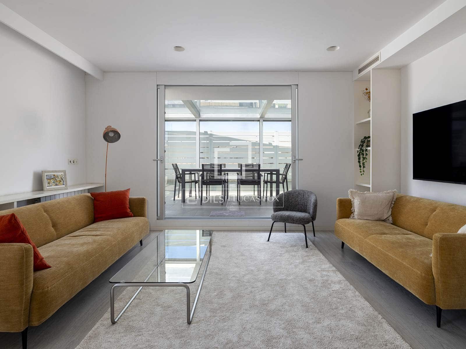 3 makuuhuone Kattohuoneisto vuokrattavana paikassa Barcelona kaupunki - 3 000 € (Ref: 9932385)