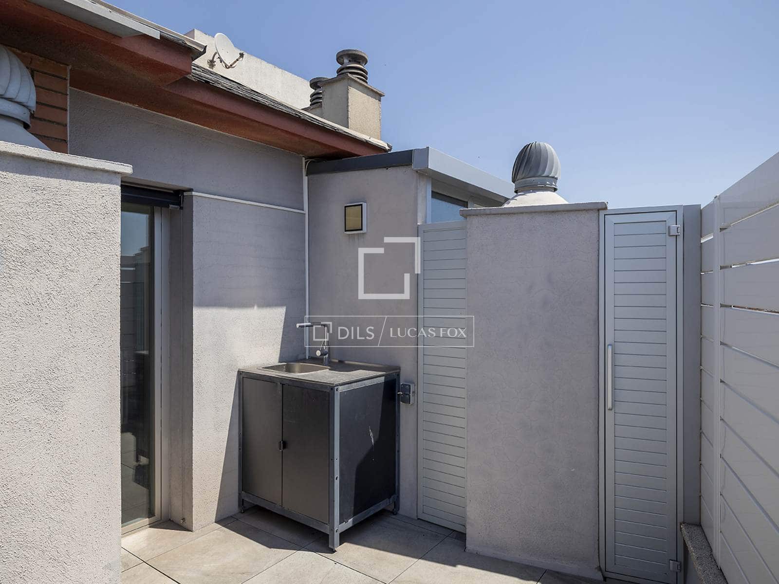 3 makuuhuone Kattohuoneisto vuokrattavana paikassa Barcelona kaupunki - 3 000 € (Ref: 9932385)