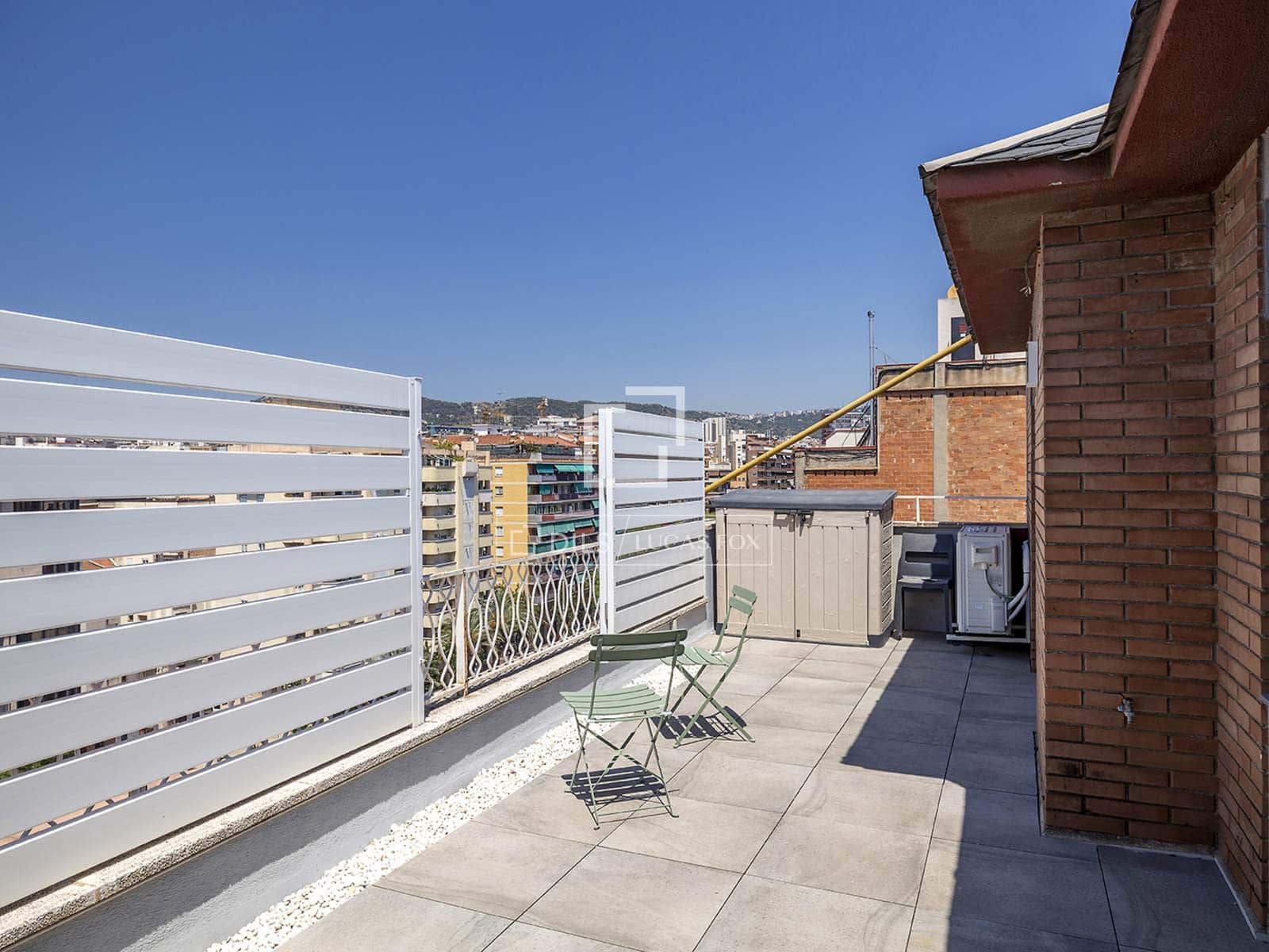 3 makuuhuone Kattohuoneisto vuokrattavana paikassa Barcelona kaupunki - 3 000 € (Ref: 9932385)