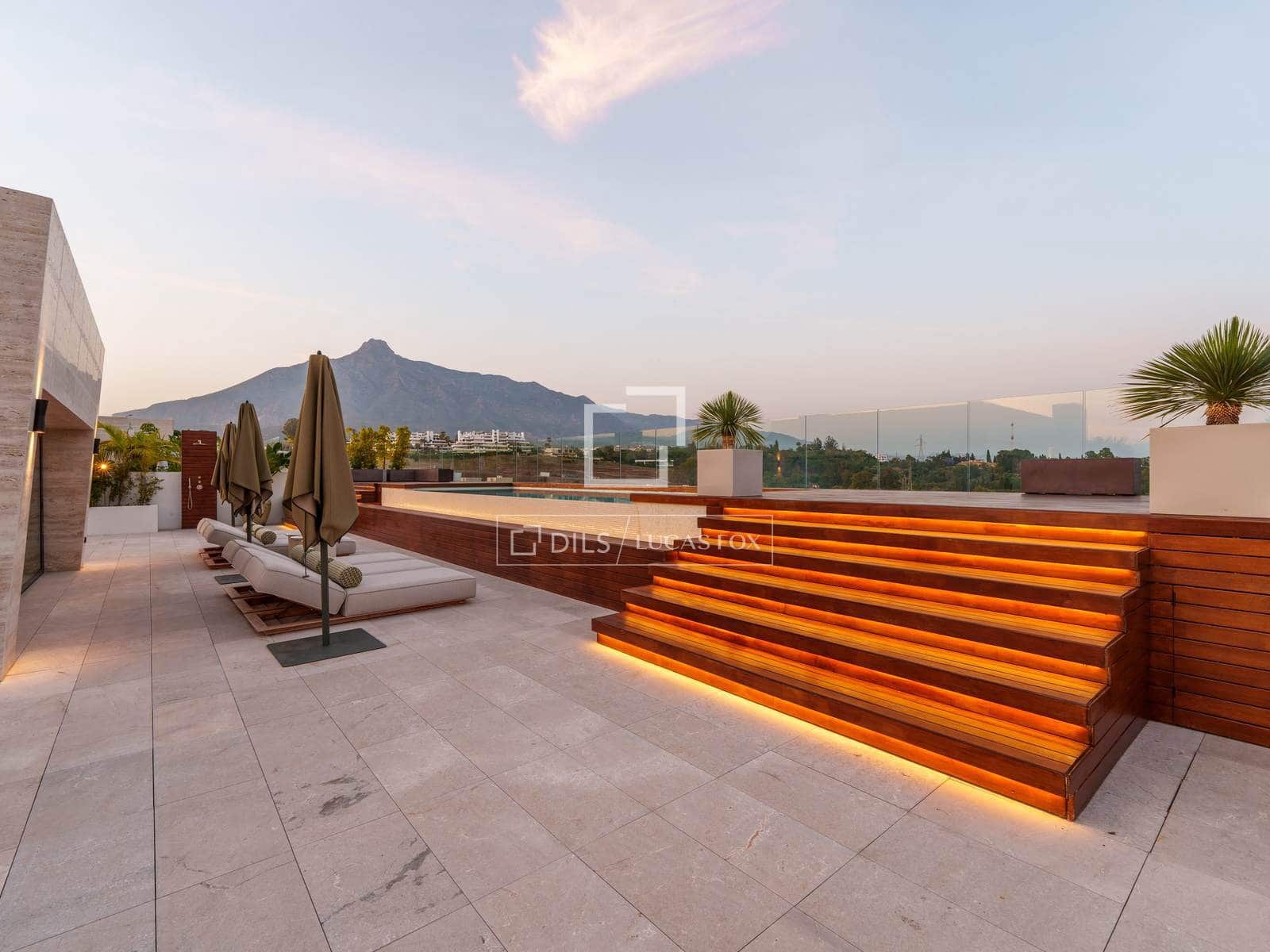 4 soverom Leilighet til salgs i Marbella med svømmebasseng garasje - € 11 400 000 (Ref: 9932386)