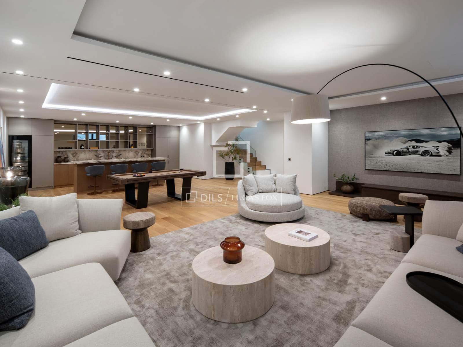 4 bedroom Penthouse for sale in Marbella with pool garage - € 4,850,000 (Ref: 9932387)