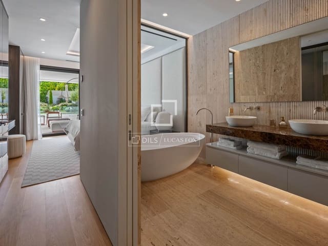 4 slaapkamer Penthouse te koop in Marbella met zwembad garage - € 4.850.000 (Ref: 9932387)