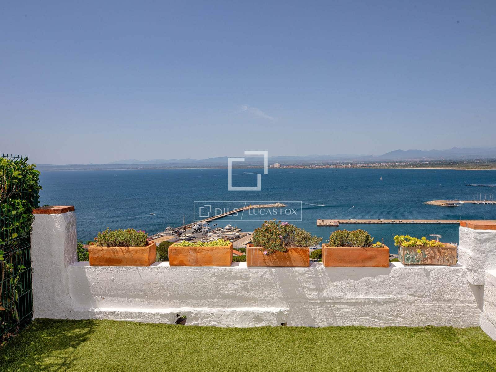 3 soveværelse Villa til salg i Roses med swimmingpool garage - € 895.000 (Ref: 9932559)