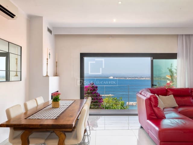 3 bedroom Villa for sale in Roses with pool garage - € 895,000 (Ref: 9932559)