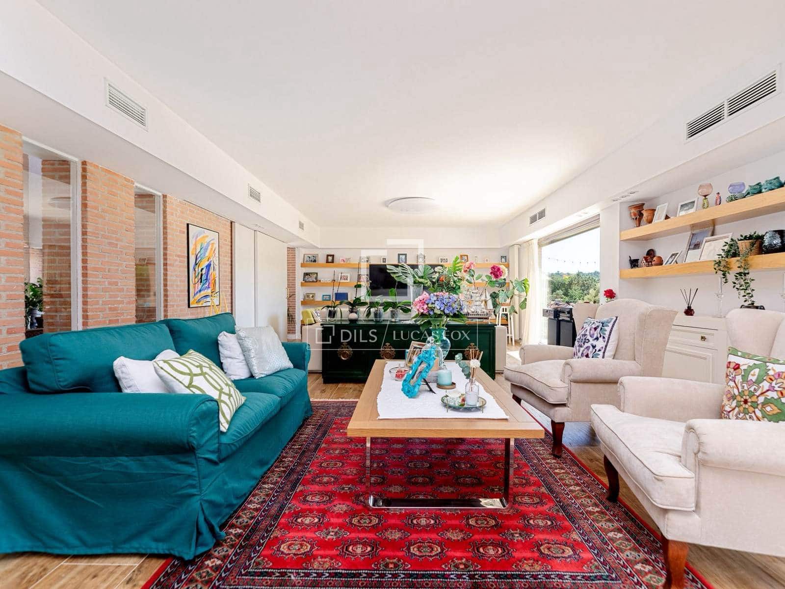 8 bedroom Villa for sale in Las Rozas de Madrid with pool garage - € 1,975,000 (Ref: 9935098)