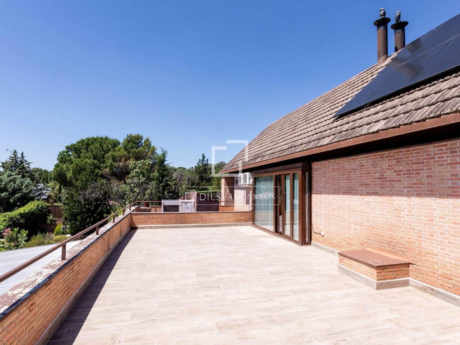 8 bedroom Villa for sale in Las Rozas de Madrid with pool garage - € 1,975,000 (Ref: 9935098)