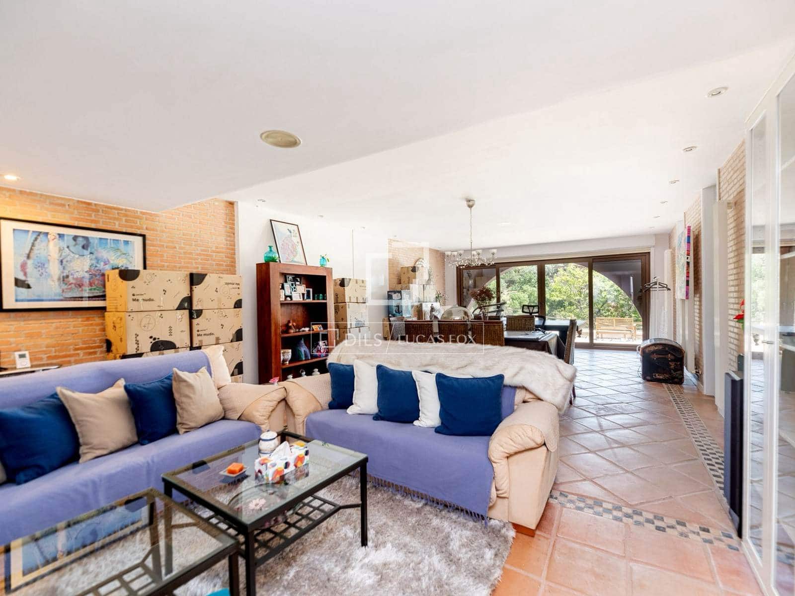 8 bedroom Villa for sale in Las Rozas de Madrid with pool garage - € 1,975,000 (Ref: 9935098)