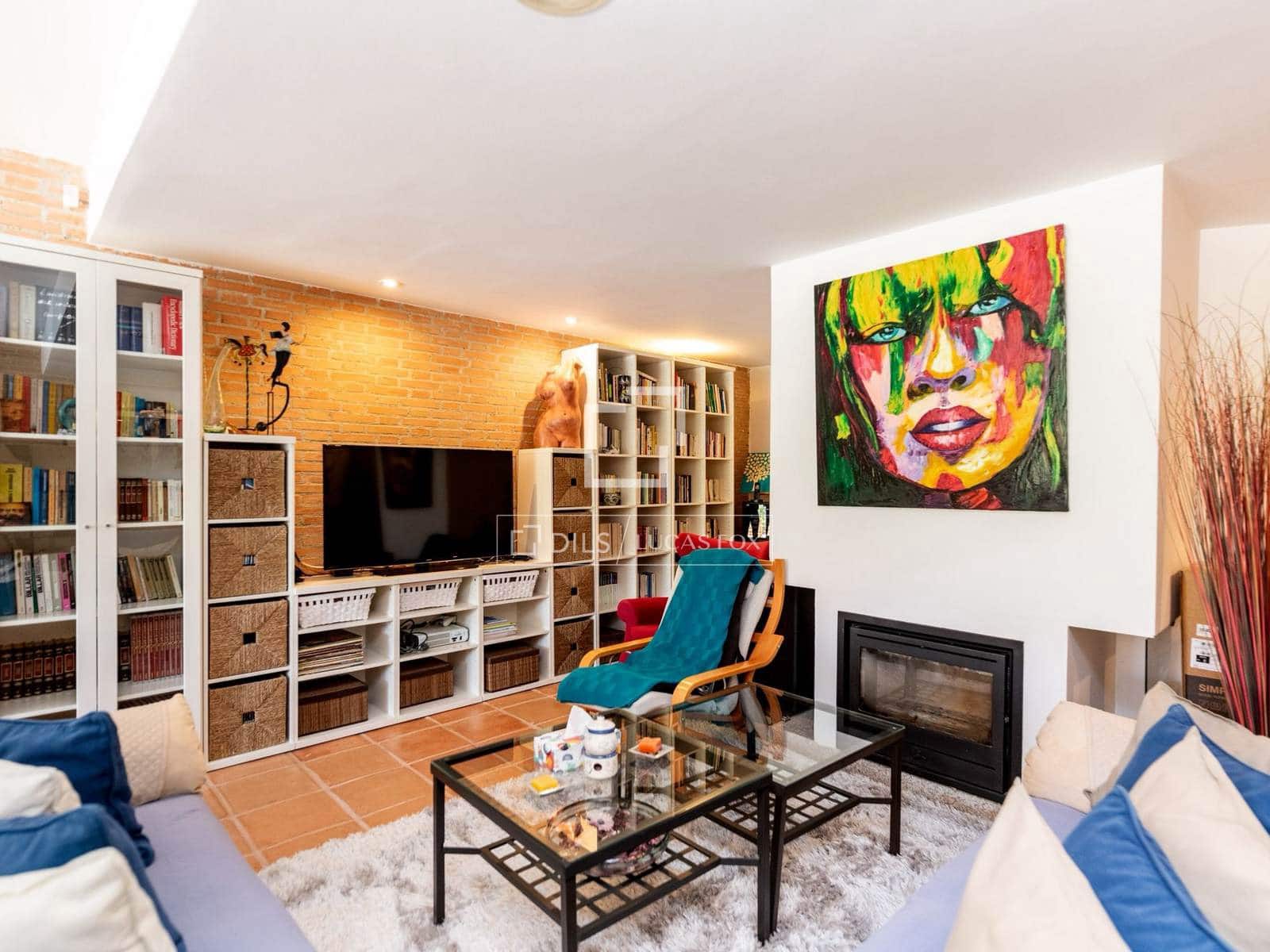 8 bedroom Villa for sale in Las Rozas de Madrid with pool garage - € 1,975,000 (Ref: 9935098)