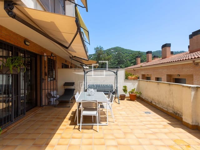 5 soveværelse Villa til salg i Cabrils med garage - € 645.000 (Ref: 9935099)