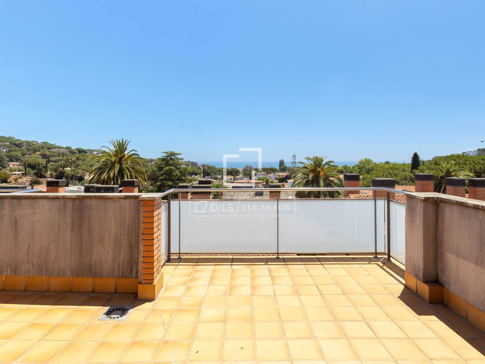 5 bedroom Villa for sale in Cabrils with garage - € 645,000 (Ref: 9935099)