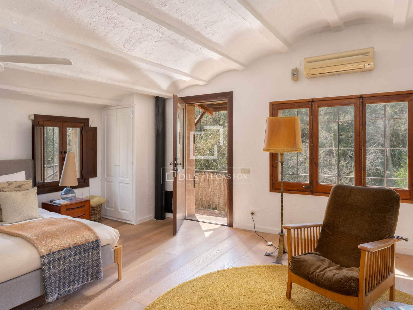 6 soveværelse Finca/Landehus til salg i Mont-ras med swimmingpool - € 2.225.000 (Ref: 9935100)