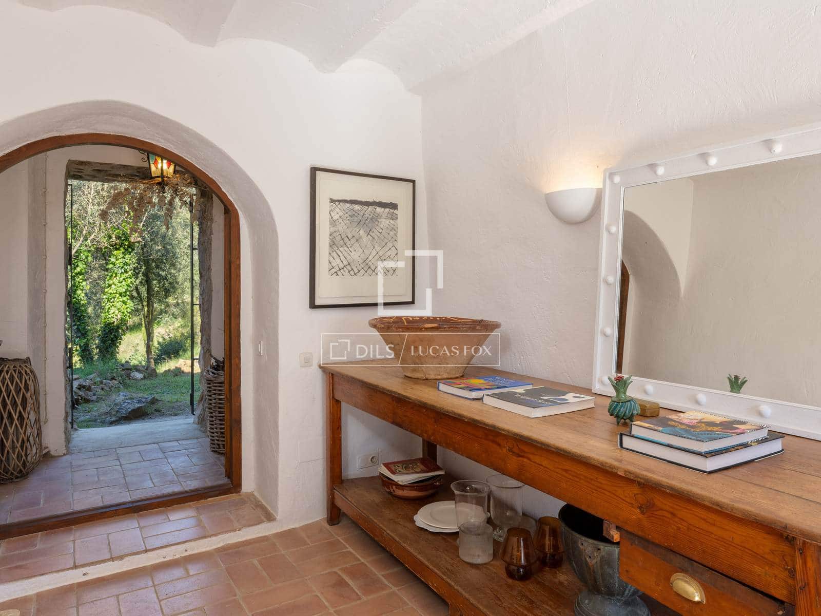 6 soveværelse Finca/Landehus til salg i Mont-ras med swimmingpool - € 2.225.000 (Ref: 9935100)