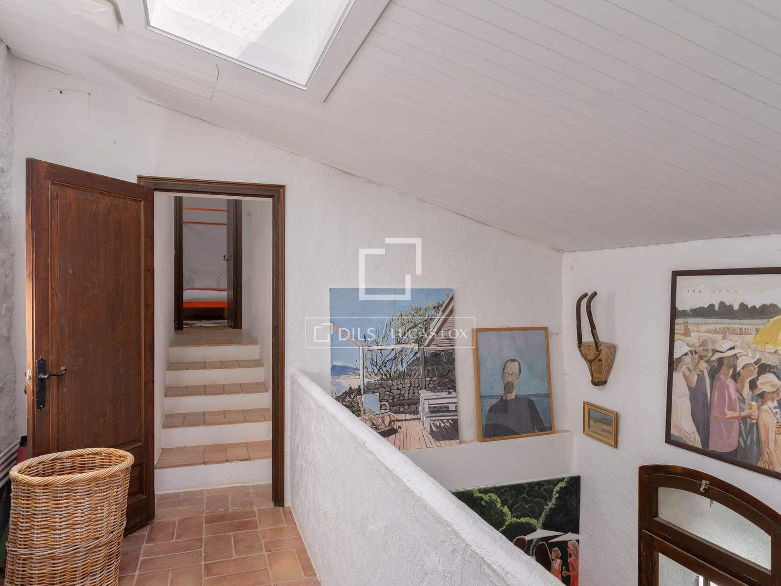 6 soveværelse Finca/Landehus til salg i Mont-ras med swimmingpool - € 2.225.000 (Ref: 9935100)