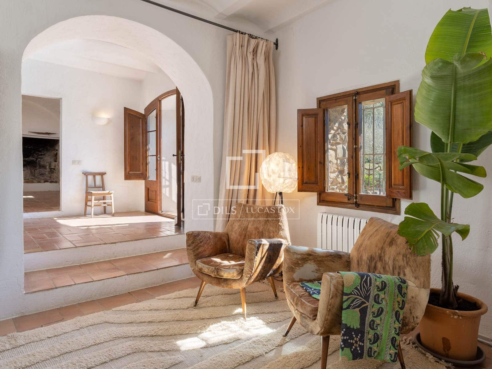 6 soveværelse Finca/Landehus til salg i Mont-ras med swimmingpool - € 2.225.000 (Ref: 9935100)