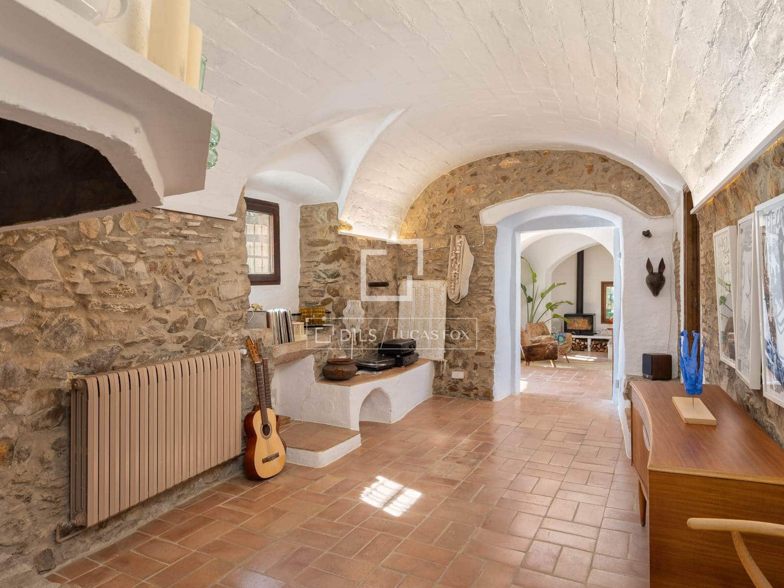 6 soveværelse Finca/Landehus til salg i Mont-ras med swimmingpool - € 2.225.000 (Ref: 9935100)