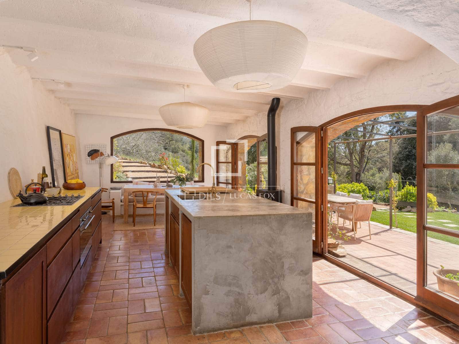 6 soveværelse Finca/Landehus til salg i Mont-ras med swimmingpool - € 2.225.000 (Ref: 9935100)