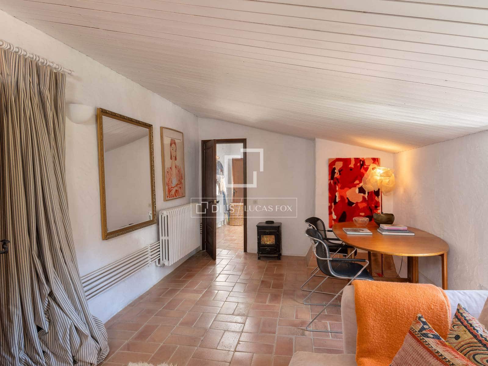 6 soveværelse Finca/Landehus til salg i Mont-ras med swimmingpool - € 2.225.000 (Ref: 9935100)