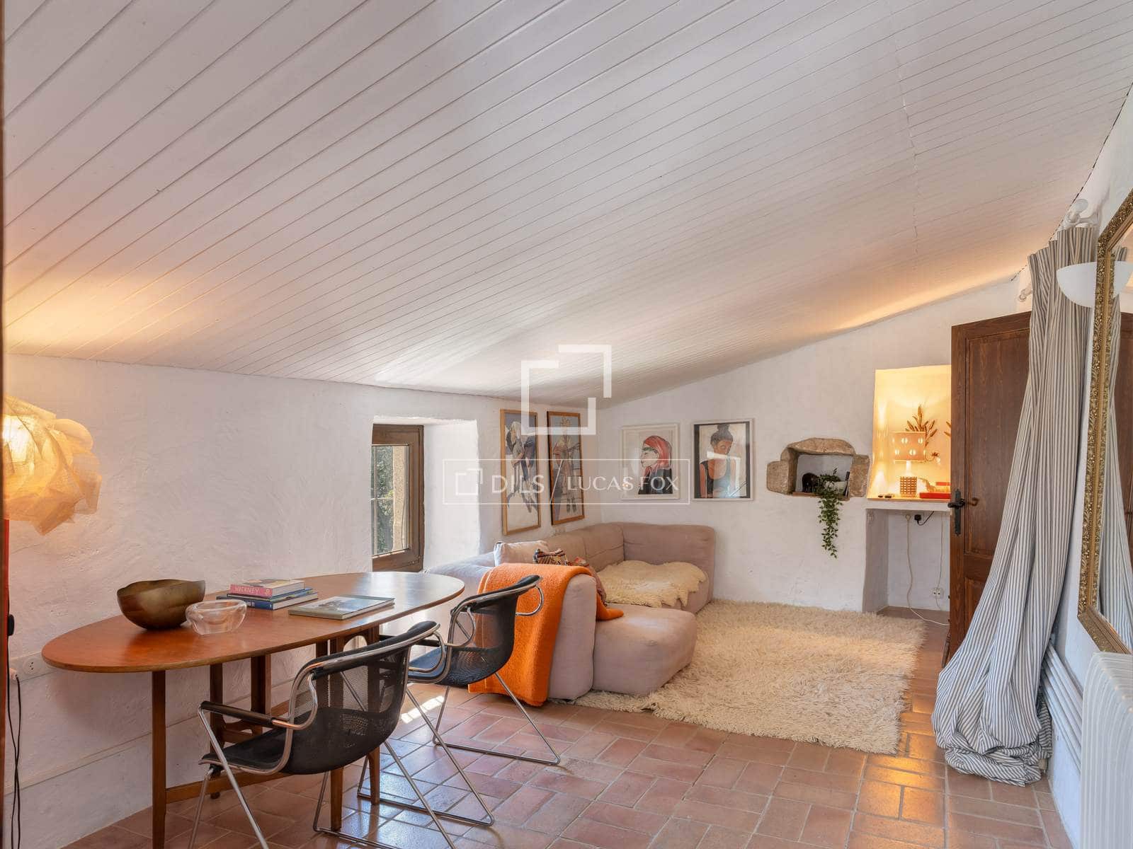 6 soveværelse Finca/Landehus til salg i Mont-ras med swimmingpool - € 2.225.000 (Ref: 9935100)