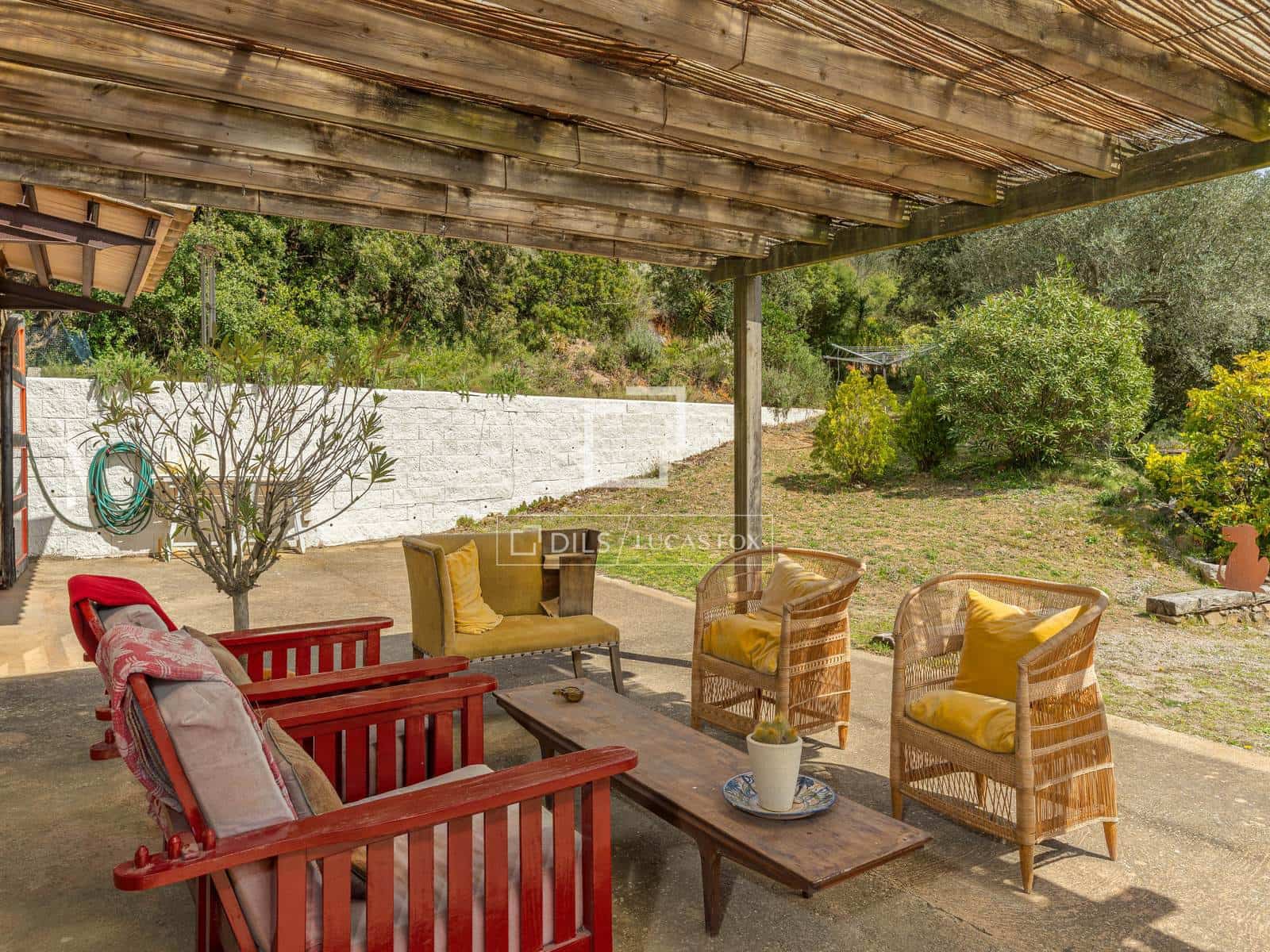 6 soveværelse Finca/Landehus til salg i Mont-ras med swimmingpool - € 2.225.000 (Ref: 9935100)